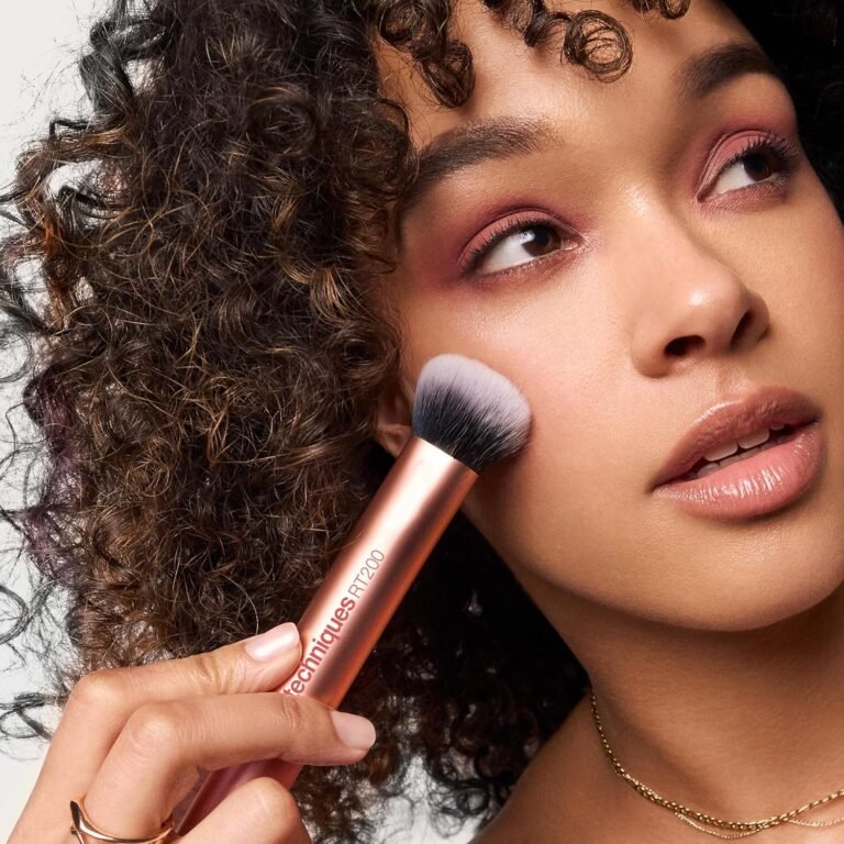 Organic vs. Regular Makeup: Which Is Better for Your Skin? 2026 Expert Guide